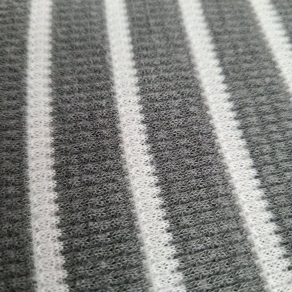 Hollister Womens Waffle Knit Wrap Top Sz MED Gray White Stripes Pullover Shirt - Picture 4 of 11